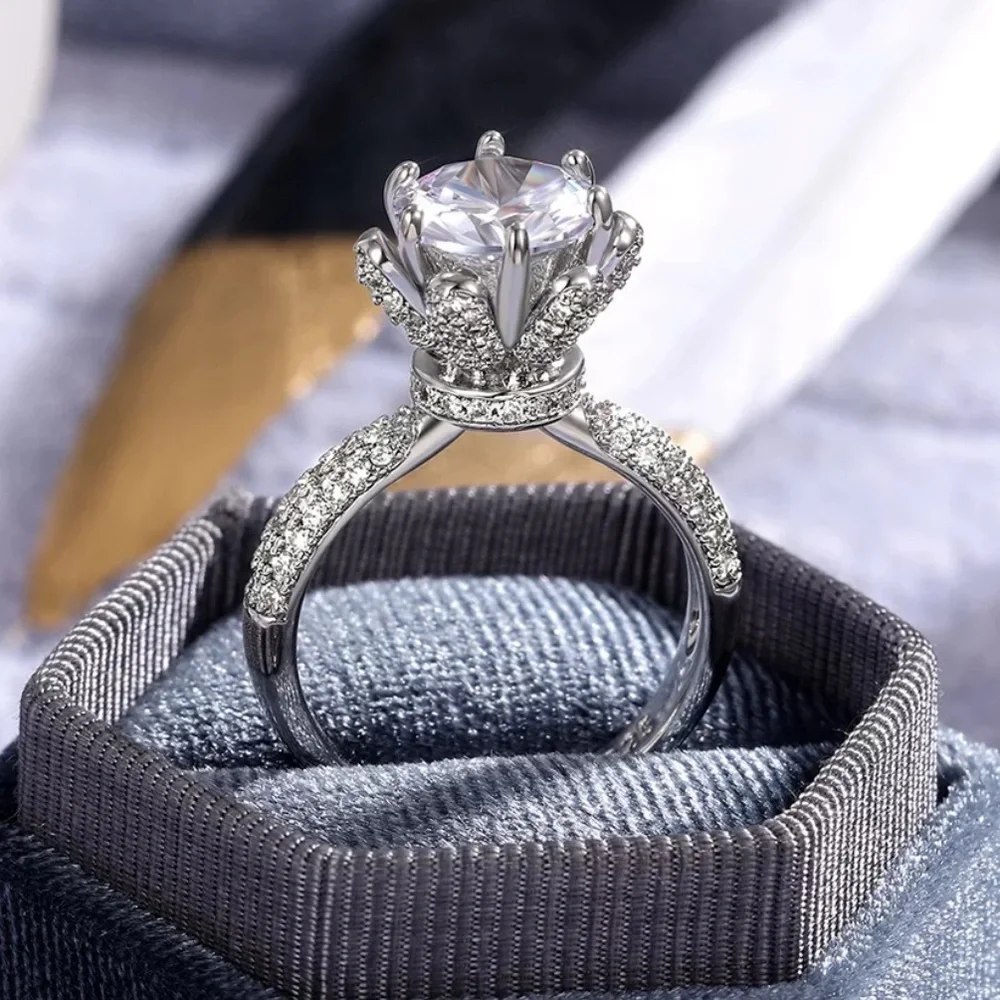 NEW LUXURY 925 STERLING SILVER FLOWERED DIAMOND RING, CUTE RING, SHINY RING. - Picture 7 of 7